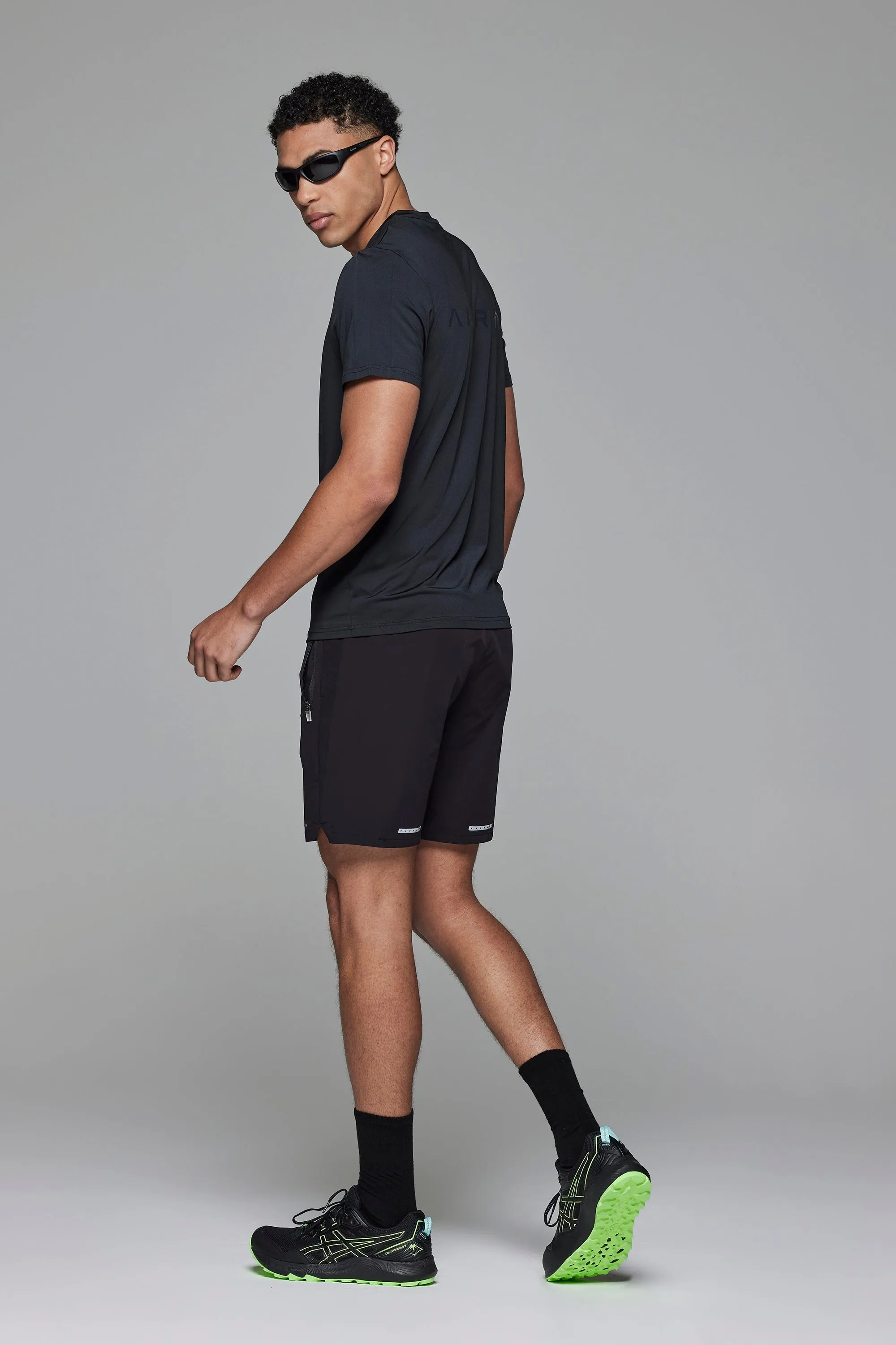 Ascend Tech Shorts - Black